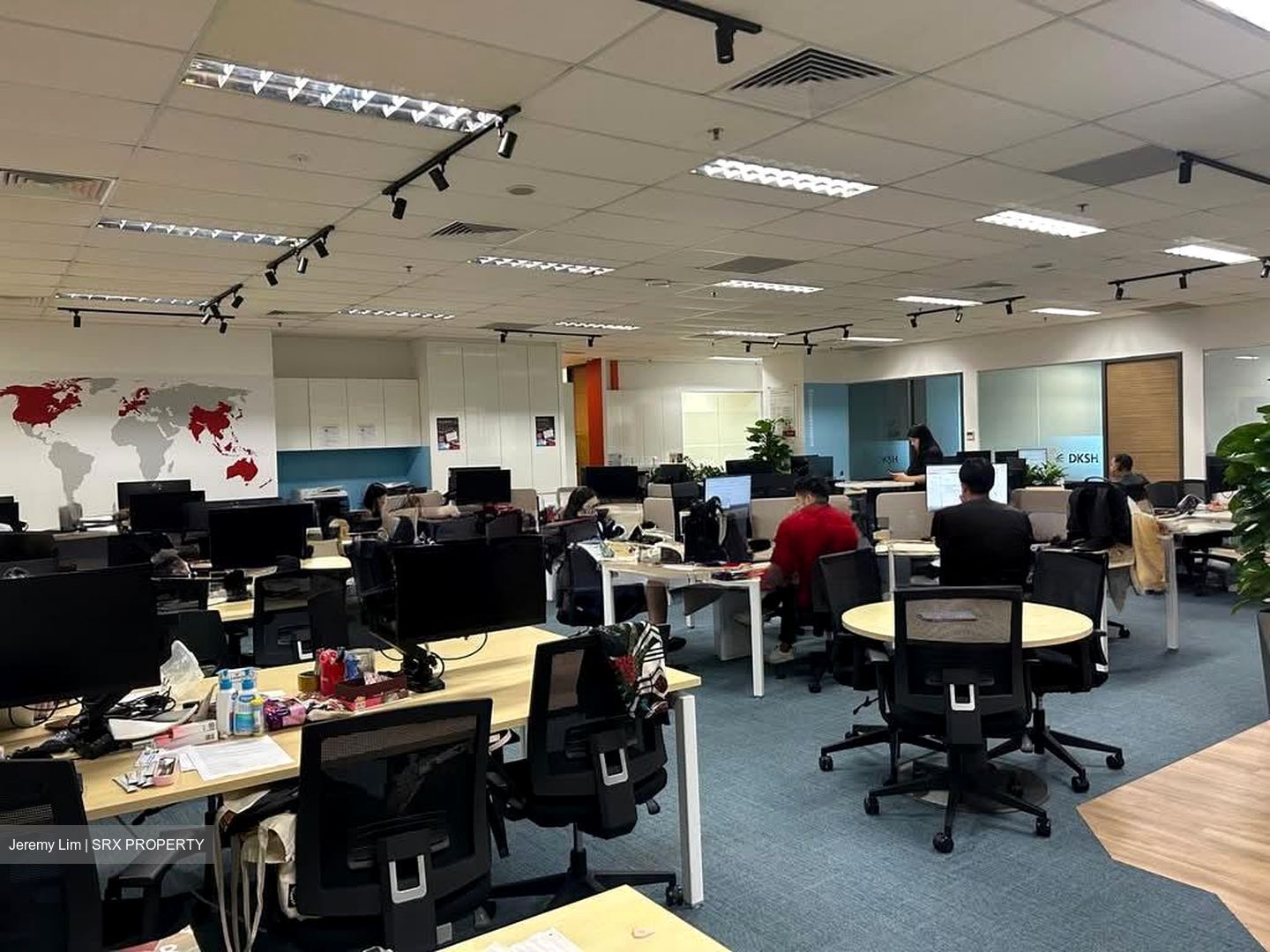 Zhongshan Mall (D12), Office #575688041